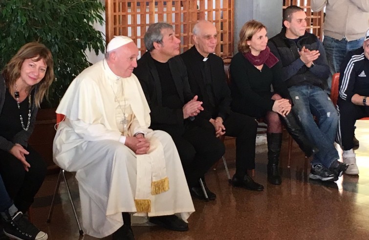 Papa Francesco visita a sorpresa i tossicodipendenti del Ceis (26 febbraio 2016)