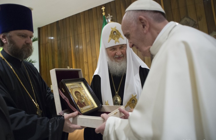 Lo storico incontro tra Papa Francesco e Patriarca Kirill (Cuba, 12 febbraio 2016)