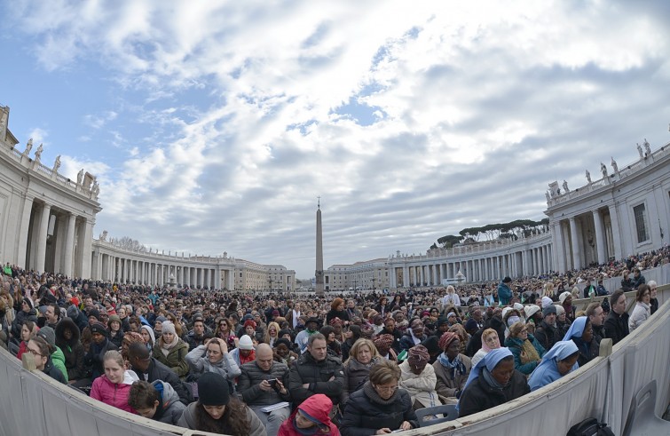 Piazza San Pietro, 10 febbraio2016: Udienza generale Papa Francesco