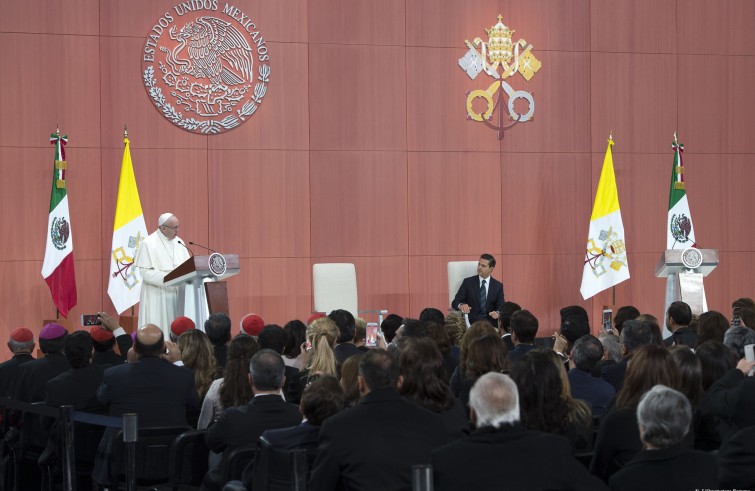 Papa Francesco incontra autorità, società civile e corpo diplomatico del Messico (13 febbraio 2016)