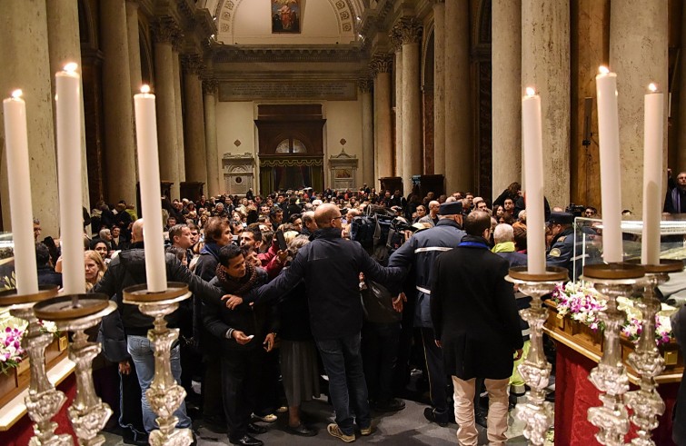 Roma, 4 febbraio 2016: San Leopoldo e San Pio nella chiesa San Salvatore in Lauro