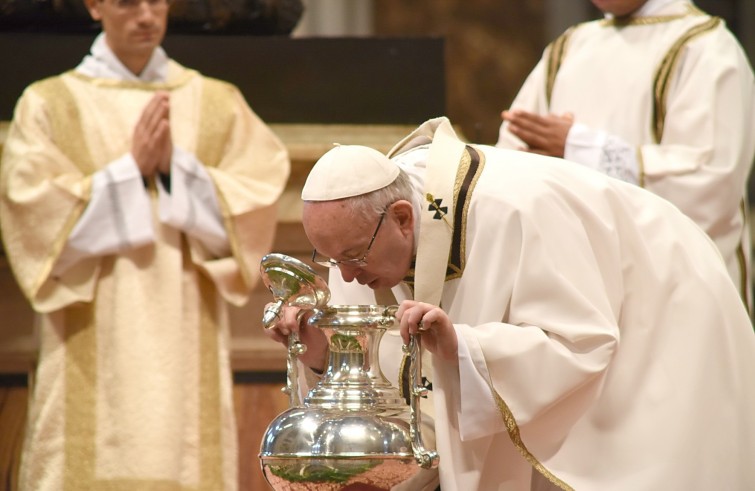 Basilica Vaticana, 24 marzo 2016: Messa del Crisma con Papa Francesco