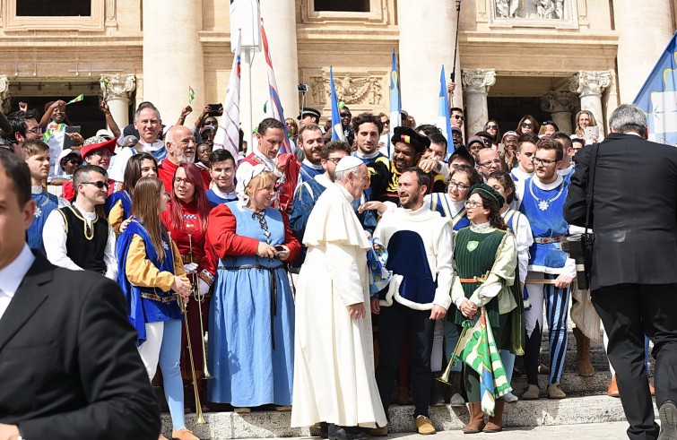 Piazza San Pietro, 6 aprile 2016: Udienza generale Papa Francesco