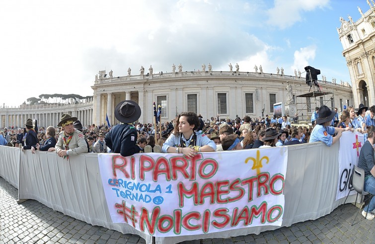 24 aprile 2016: Giubileo dei ragazzi messa con Papa Francesco in piazza San Pietro -