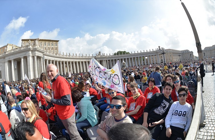 24 aprile 2016: Giubileo dei ragazzi messa con Papa Francesco in piazza San Pietro -