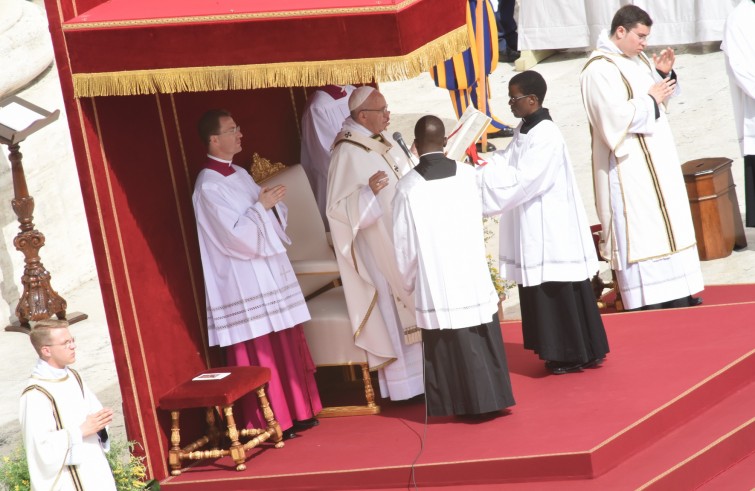 24 aprile 2016: Giubileo dei ragazzi messa con Papa Francesco in piazza San Pietro