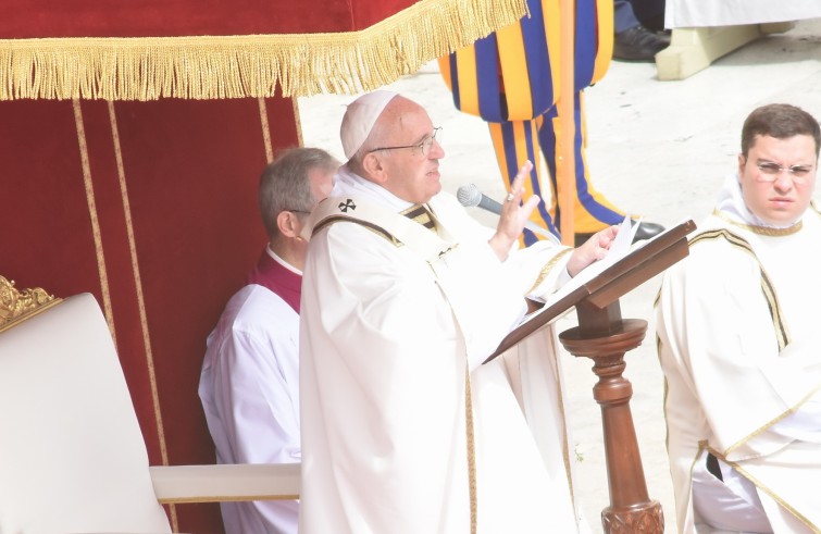 24 aprile 2016: Giubileo dei ragazzi messa con Papa Francesco in piazza San Pietro