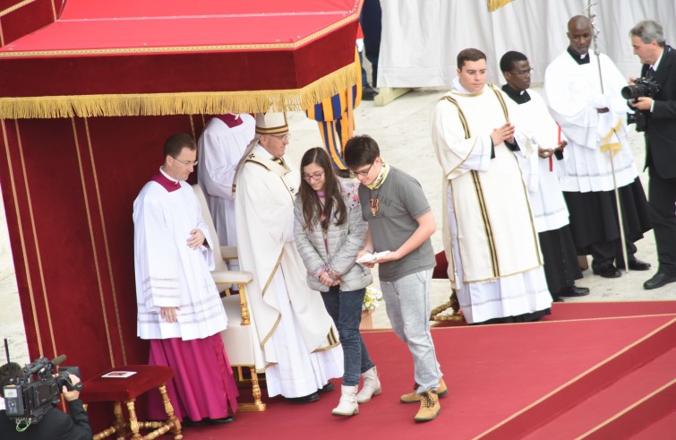 24 aprile 2016: Giubileo dei ragazzi messa con Papa Francesco in piazza San Pietro