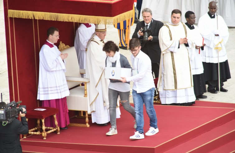 24 aprile 2016: Giubileo dei ragazzi messa con Papa Francesco in piazza San Pietro