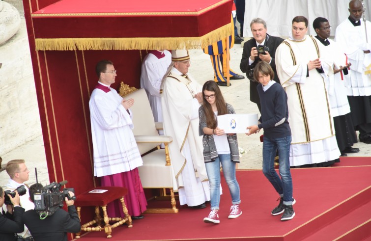 24 aprile 2016: Giubileo dei ragazzi messa con Papa Francesco in piazza San Pietro