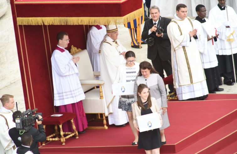 24 aprile 2016: Giubileo dei ragazzi messa con Papa Francesco in piazza San Pietro