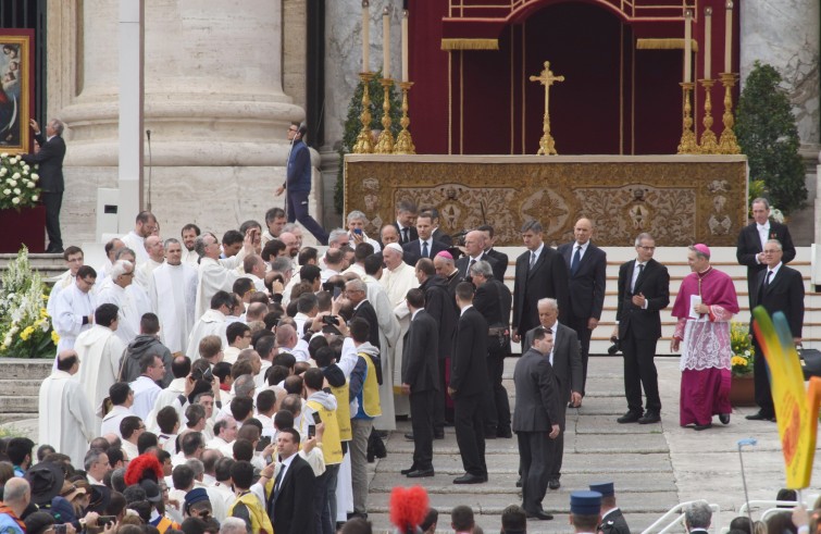 24 aprile 2016: Giubileo dei ragazzi messa con Papa Francesco in piazza San Pietro