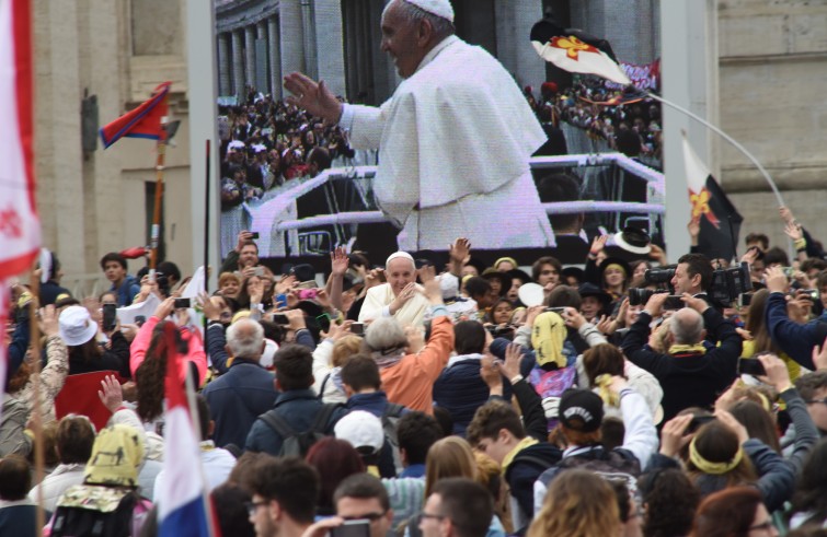 24 aprile 2016: Giubileo dei ragazzi messa con Papa Francesco in piazza San Pietro