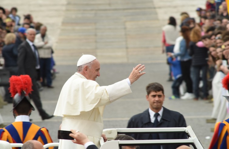 24 aprile 2016: Giubileo dei ragazzi messa con Papa Francesco in piazza San Pietro