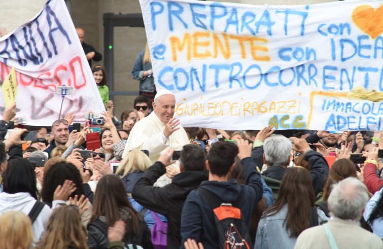 24 aprile 2016: Giubileo dei ragazzi messa con Papa Francesco in piazza San Pietro