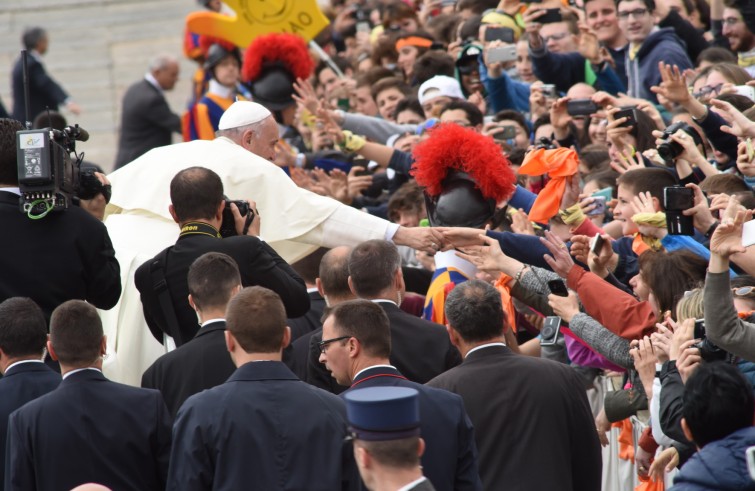 24 aprile 2016: Giubileo dei ragazzi messa con Papa Francesco in piazza San Pietro