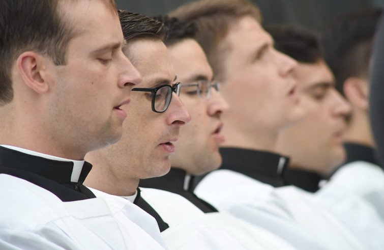 Roma, 26 maggio 2016: messa e processione del Corpus Domini - Seminaristi