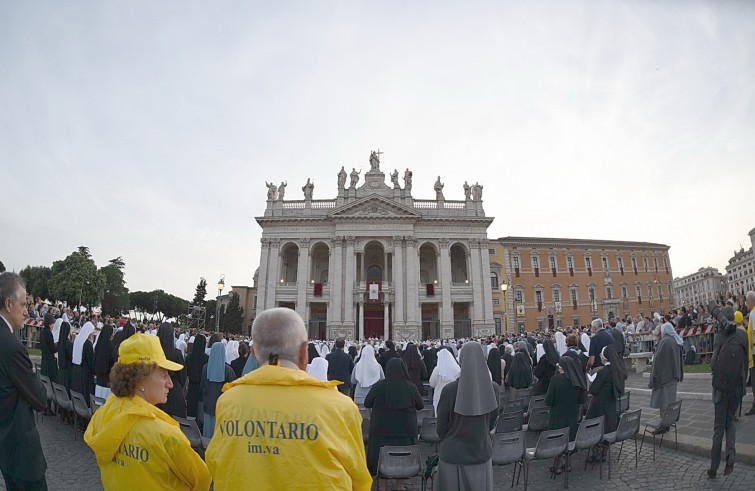 Roma, 26 maggio 2016: messa e processione del Corpus Domini - Basilica San Giovanni in Laterano