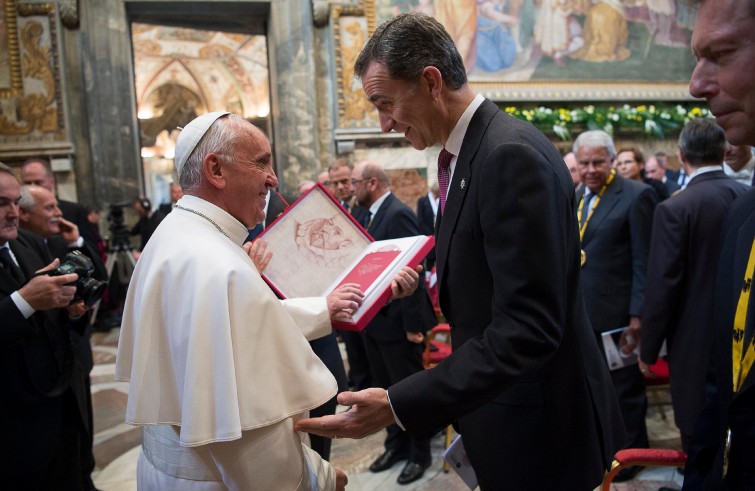 Papa Francesco riceve il Premio Carlo Magno (Vaticano, 6 maggio 2016)