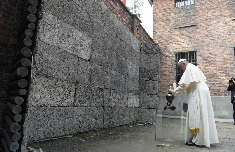 Papa Francesco visita Auschwitz (29 luglio 2016)