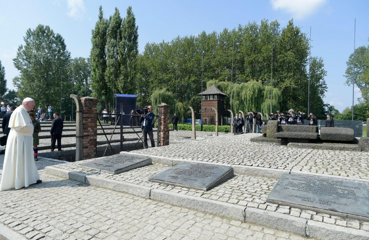 Papa Francesco visita il Campo di Birkenau (29 luglio 2016)