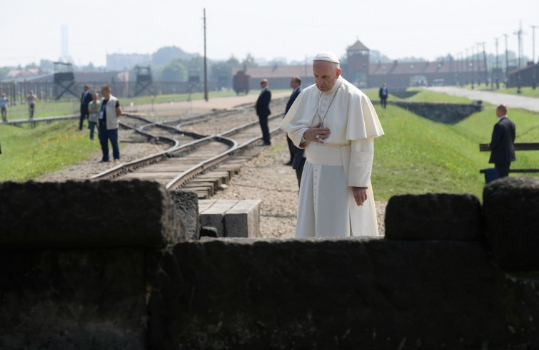 Papa Francesco visita il Campo di Birkenau (29 luglio 2016)