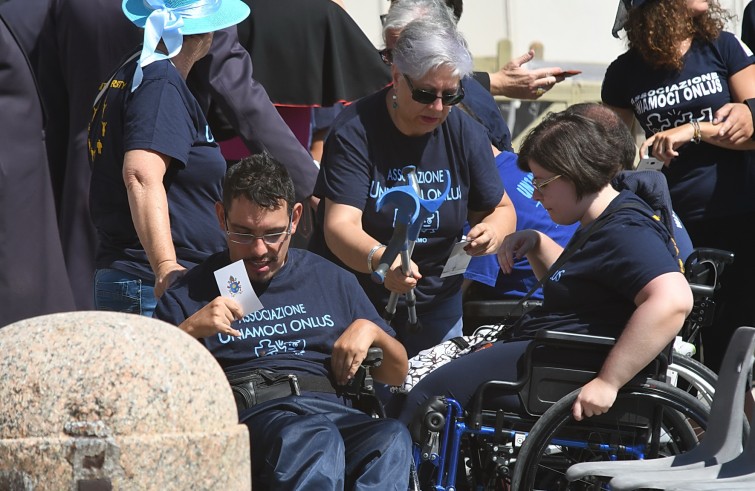 Piazza San Pietro, 24 agosto 2016: Udienza generale Papa Francesco - Disabili