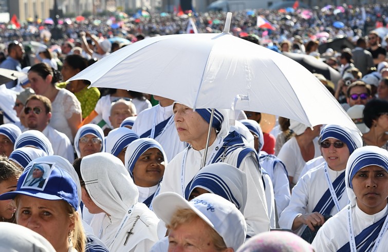 Piazza San Pietro, 4 settembre 2016: canonizzazione Madre Teresa di Calcutta - Missionarie della carità