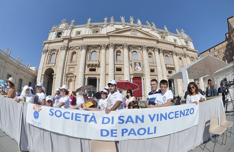 Piazza San Pietro, 3 settembre 2016: Giubileo operatori Misericordia - San Vincenzo De Paoli