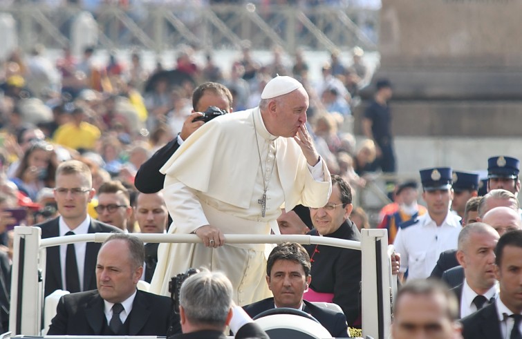 papaudienzagiubilarepiazzasanpietro10set2016_0187_resize