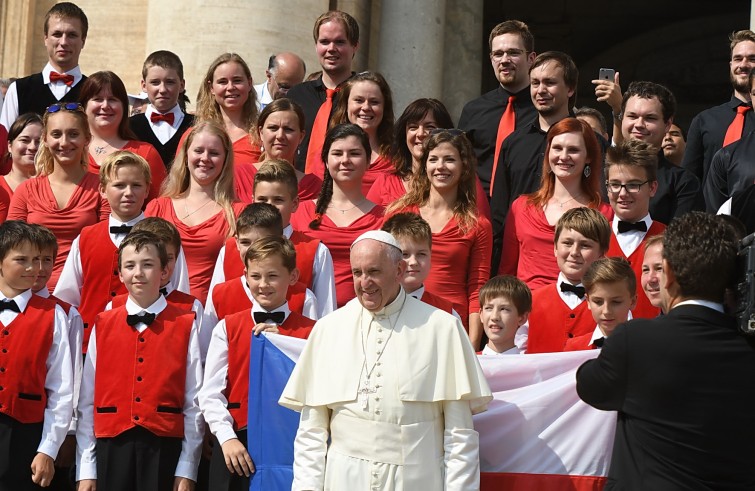 papaudienzagiubilarepiazzasanpietro10set2016_0411_resize