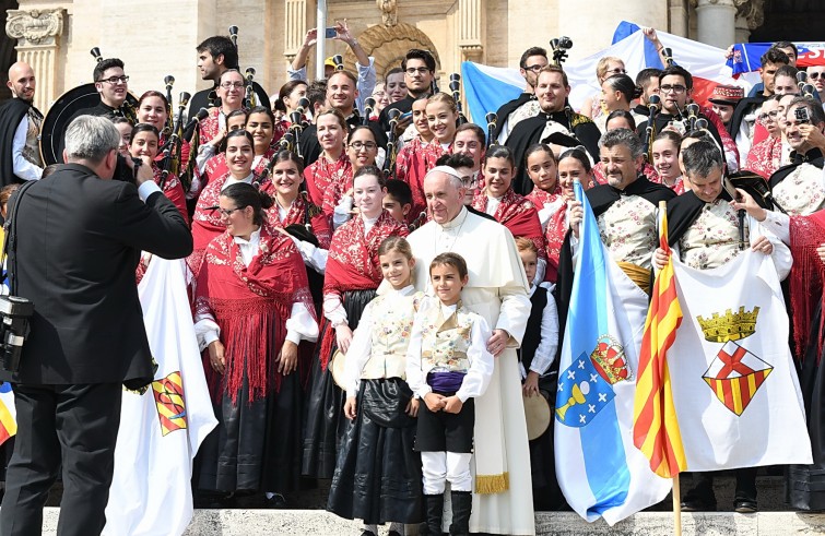 papaudienzagiubilarepiazzasanpietro10set2016_0423_resize