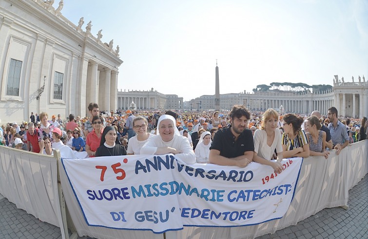 papaudienzagiubilarepiazzasanpietro10set2016_0506_resize