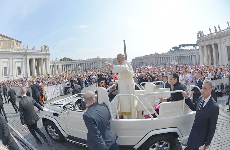 papaudienzagiubilarepiazzasanpietro10set2016_0524_resize