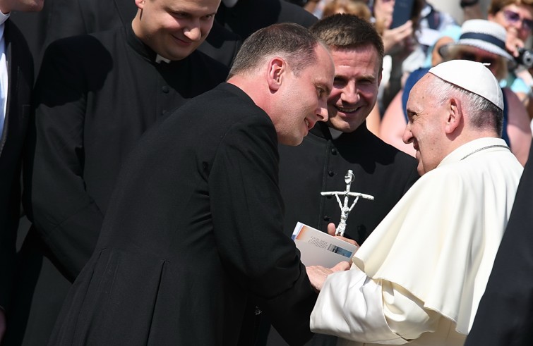 Piazza San Pietro, 14 settembre 2016: Udienza generale Papa Francesco - Papa Francesco con seminaristi