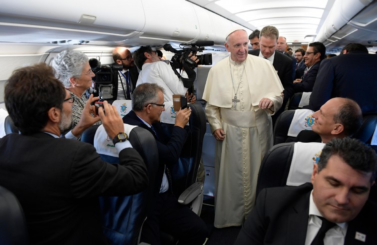 Papa Francesco in volo per la Georgia (30 settembre 2016)