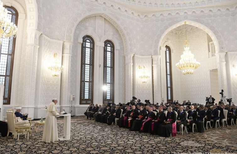 Papa Francesco incontra lo sceicco e i rappresentanti delle altre Comunità religiose dell’Azerbaijan (Baku, 2 ottobre 2016)