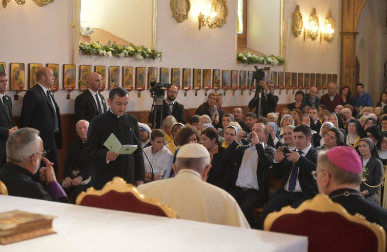 Papa Francesco incontra sacerdoti, religiosi, religiose, seminaristi nella chiesa dell’Assunta (Tbilisi, 1 ottobre 2016)