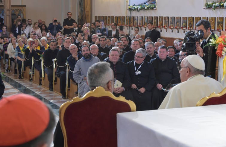 Papa Francesco incontra sacerdoti, religiosi, religiose, seminaristi nella chiesa dell’Assunta (Tbilisi, 1 ottobre 2016)