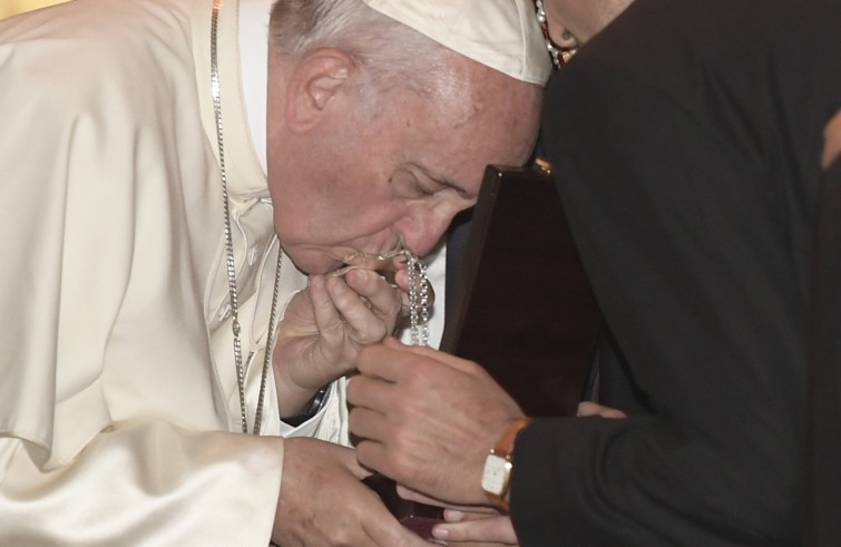 Papa Francesco visita la cattedrale patriarcale di Svetitskhoveli a Mtskheta (1 ottobre 2016)