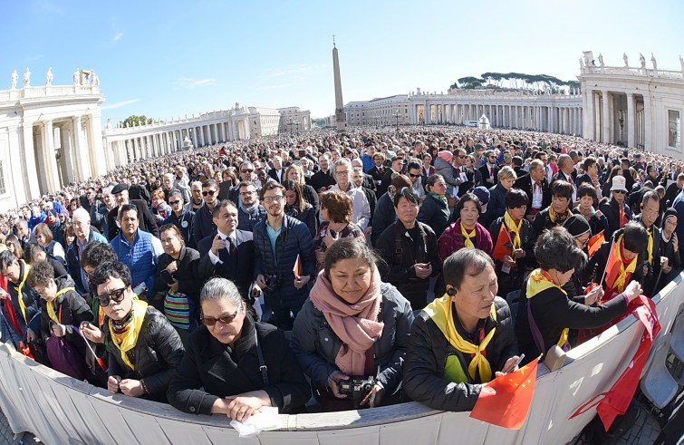 Piazza San Pietro, 12 ottobre 2016: Udienza generale Papa Francesco - piazza san Pietro