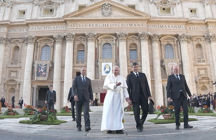 papamessachiusuraportasantaroma20novVaticano, 20 novembre 2016: Papa Francesco celebra messa chiusura Porta Santa -2016_1163cut_resize