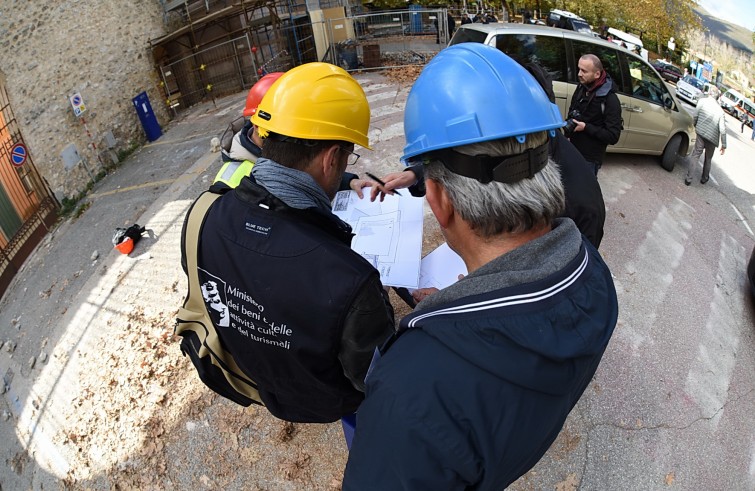 Norcia, 2 novembre 2016: terremoto - periti Ministero dei bei culturali e delle sttività culturali e del turismo