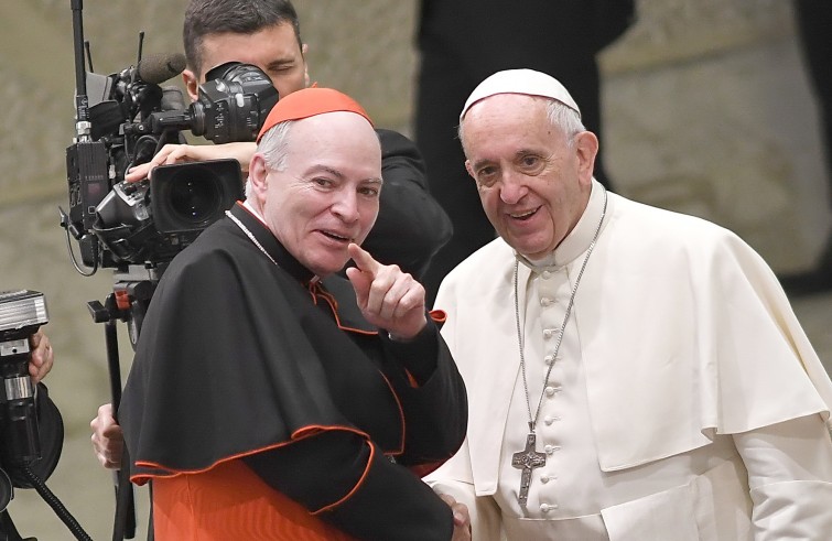 Aula Paolo VI, 23 novembre 2016: Udienza generale Papa Francesco -  Papa Francesco saluta cardinale Carlos Aguiar Retes