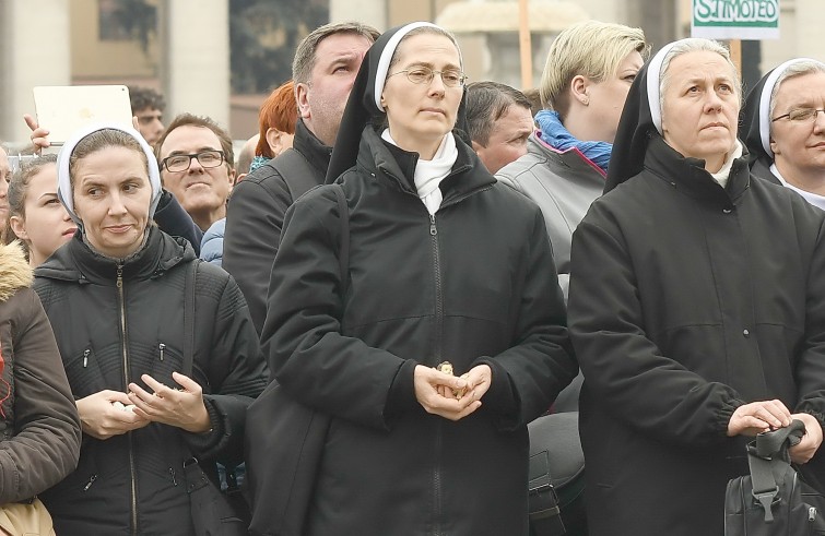 papaangeluspiazzasanpietro11dic2016_0158cut_resize