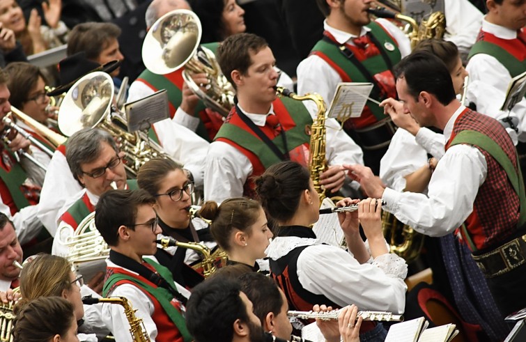 Aula Paolo VI, 7 dicembre 2016: Udienza generale Papa Francesco - banda di Sofia