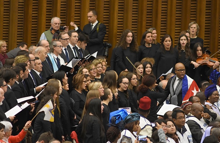 Aula Paolo VI, 7 dicembre 2016: Udienza generale Papa Francesco - coro di Cuba