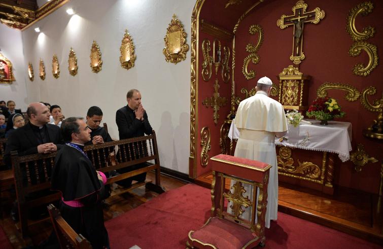 Bogotà, 6 settembre: l'arrivo di Papa Francesco in Colombia presso la Nunziatura