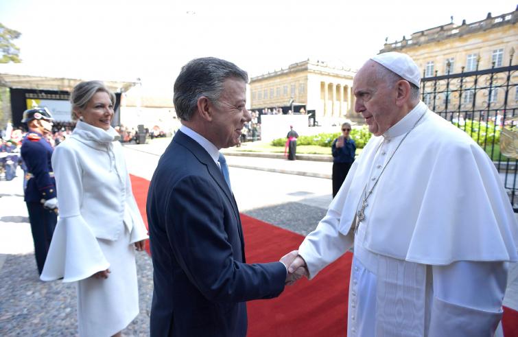 Bogotà, 7 settembre: Papa Francesco incontra le autorità