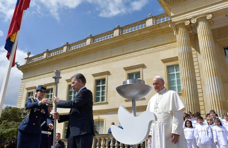 Bogotà, 7 settembre: Papa Francesco incontra le autorità